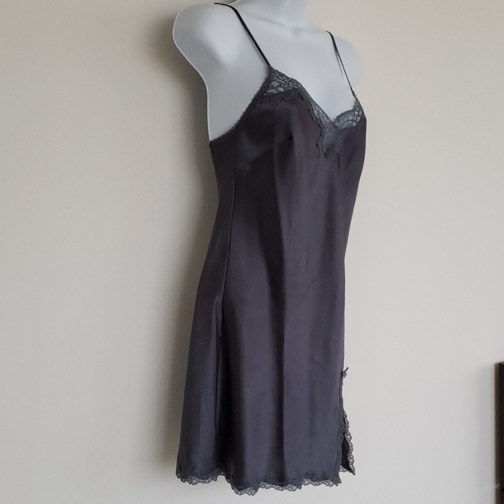 Victoria's Secret gray silky lace trim chemise XS - Picture 3 of 8